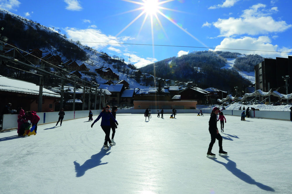 Auberge D+ Valloire-Galibier Eksteriør bilde